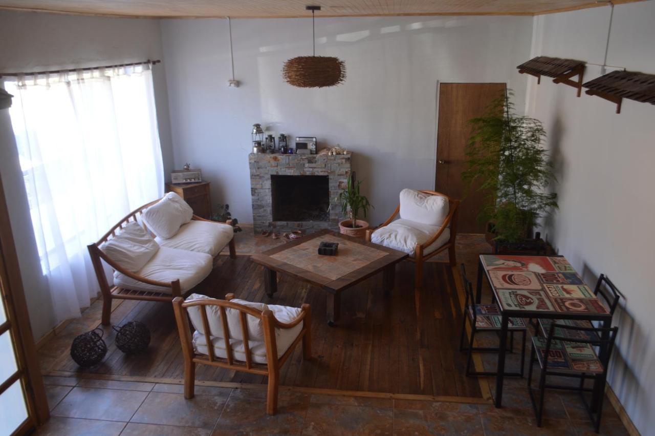 Hostal Y Cabanas Vientos Del Sur Puerto Ingeniero Ibanez Dış mekan fotoğraf