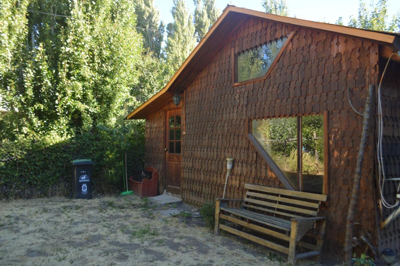 Hostal Y Cabanas Vientos Del Sur Puerto Ingeniero Ibanez Dış mekan fotoğraf